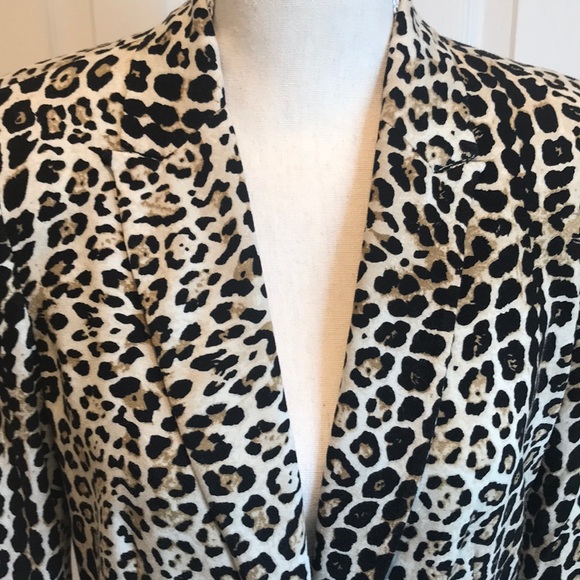 ZARA leopard blazer! 🐆💗 - Picture 2 of 8